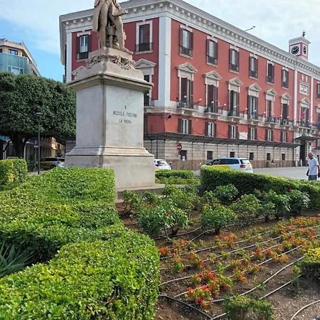 Geometric Art 4* Μπάρι