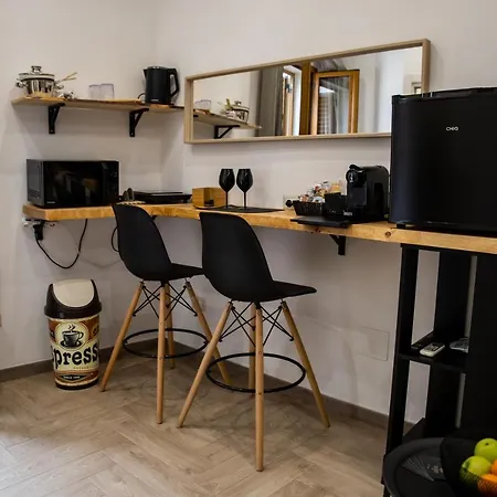 Geometric Art Μπάρι