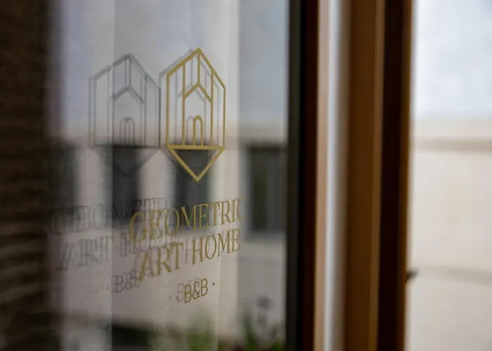 Geometric Art バーリ