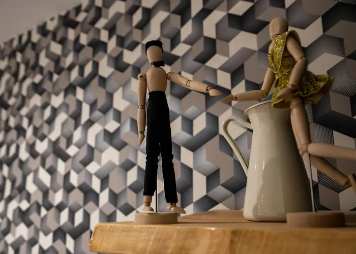 ゲストハウス Geometric Art